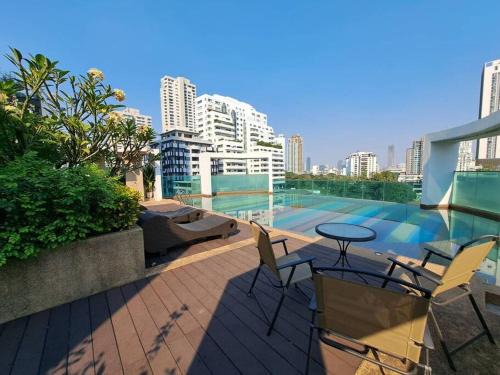 Asoke Apartment | 1 Bedroom in sukhumvit CBD 5 min to BTS Phromphong