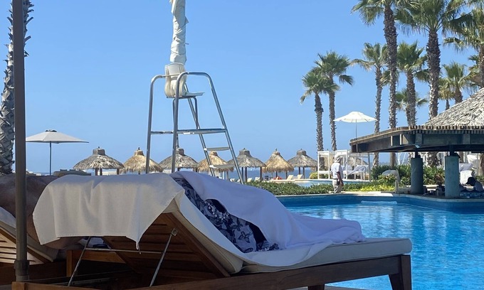 Puerto Juarez Resort | 1 bedroom Master suite w/kitchen at Vidanta Mayan Palace
