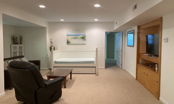 Rehoboth Beach Apartment | 1 Bedroom minutes to beach & a block to trail with private entrance .