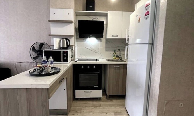 Esenyurt Apartment | 1-bedroom, nearby services&park, Wifi, parking-HA8