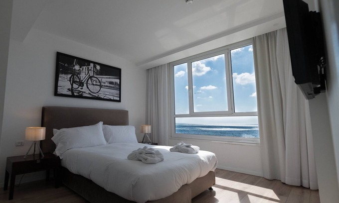 Tel Aviv Promenade Apartment | 1 bedroom sea view appartement located in the tel aviv promenade-sea view