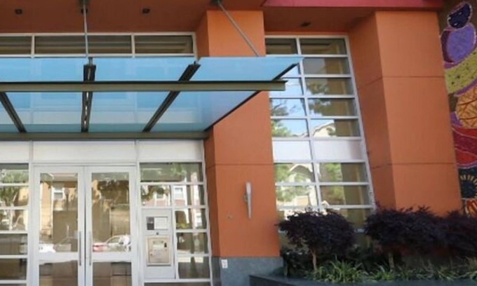 Downtown Oakland Apartment | 1 Bedroom Single family L-563203 by Houzlet