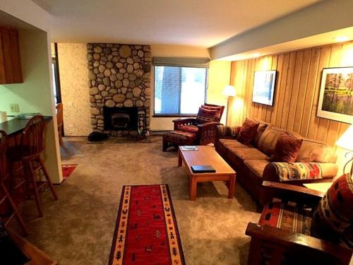 Mammoth Lakes Apartment | 1 Bedroom Standard Condos