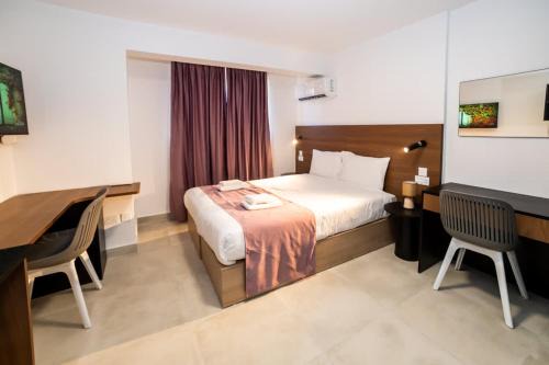 Qawra Apartment | 1-Bedroom Studio with Stunning Sea & Country View