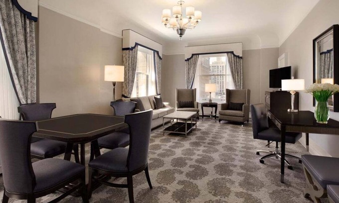 Nob Hill House | 1-Bedroom Suite at a 5⭐️ Hotel