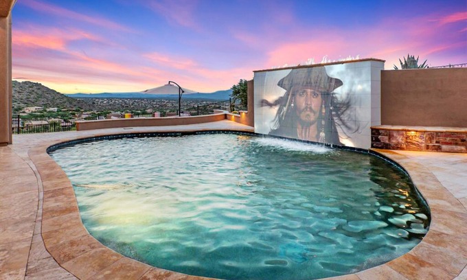 Fountain Hills House | #1 BEST VIEWS 7500 SF Mansion W/MOVIE Pool, Game Room, 11 King Beds, Fountain!
