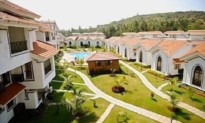 Arpora Apartment | 1 BHK Apt on Calangute - Baga - Anjuna Rd. Arpora, Goa, India (Sleeps 4)