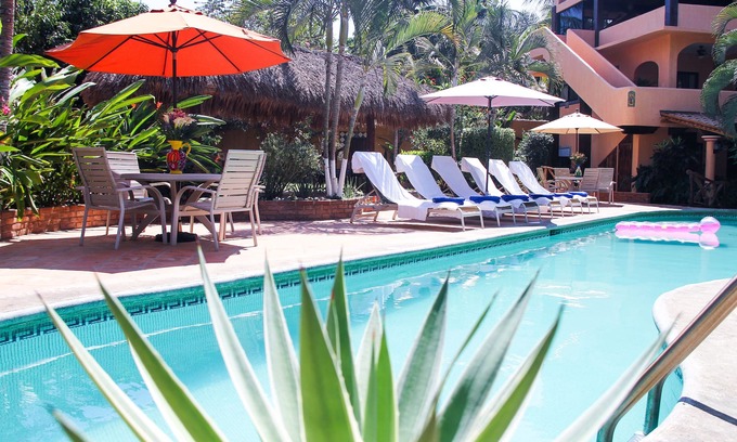 Brisas de Zicatela Apartment | 1 BR apartment w/patio, ionization pool system, 1 mn to beach, completely indep