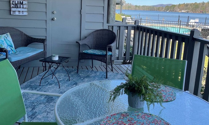 Hot Springs Condo | 1 BR Condo, Perfect Spot on Lake- Awesome View- Wi-Fi, Park by front door.