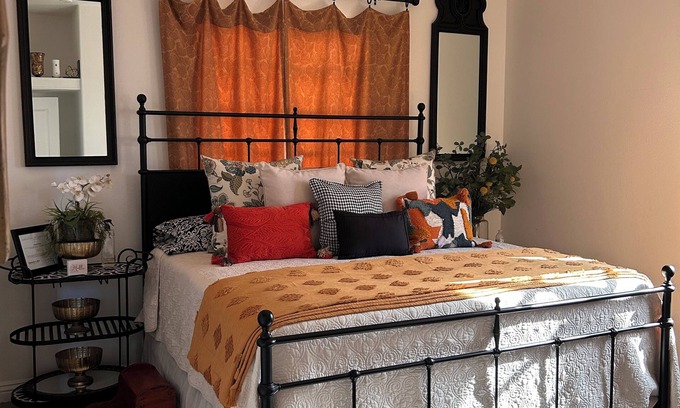 Harbor House | 1 Comfy Spacious Bedroom in great area perfect for Nurses Abroad or Long Stays