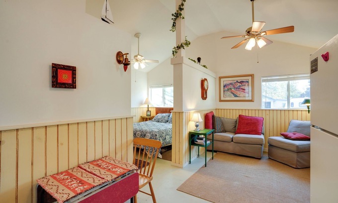Yarnell Apartment | < 1 Mi to Horse Boarding: Cozy Yarnell Hideaway!