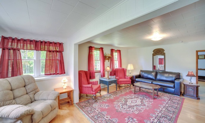Laurium Cottage | 1 Mi to Lake Superior: Cottage w/Sauna & Rec Room