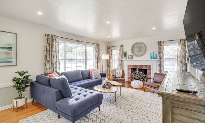 Old Southwest House | < 1 Mi to Midtown: Pet-Friendly Home in Reno!