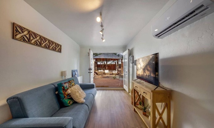 Iron Horse House | 1 Min to 4th Ave & Congress/1 BR 1 BA/Casita