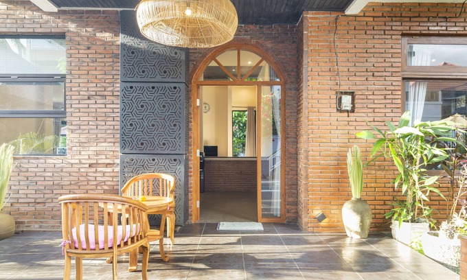 Penuktukan Villa | 1 Minute to a Water Park! Spacious 2 Bedroom Villa With Private Pool