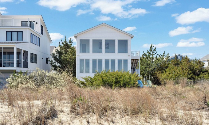 Broadkill Beach House | 1 Mississippi Ave. Bayfront Broadkill Beach