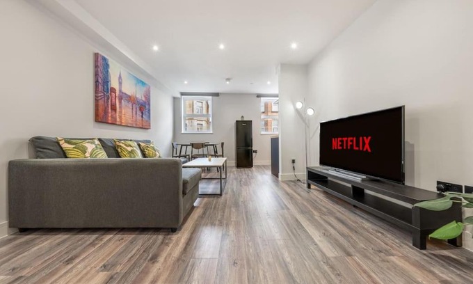 Harlesden Apartment | 1 - North West London Brand New Loft
