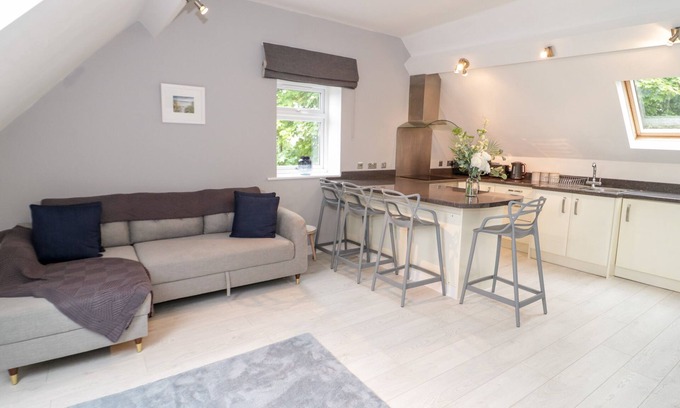 Amlwch House | 1 OLD KINGDOM HALL, pet friendly, character holiday cottage in Amlwch