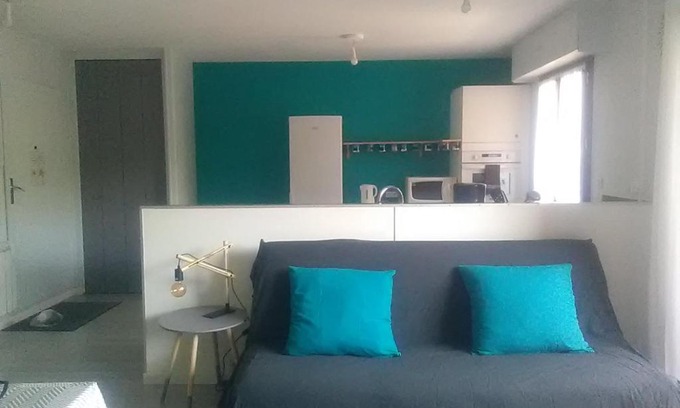 Rumilly Apartment | 1 Passage du Château