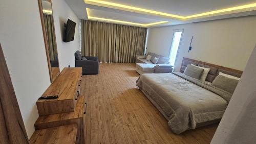 Shkoder Villa | 1 Private Bedroom Villa River View&Jacuzzi