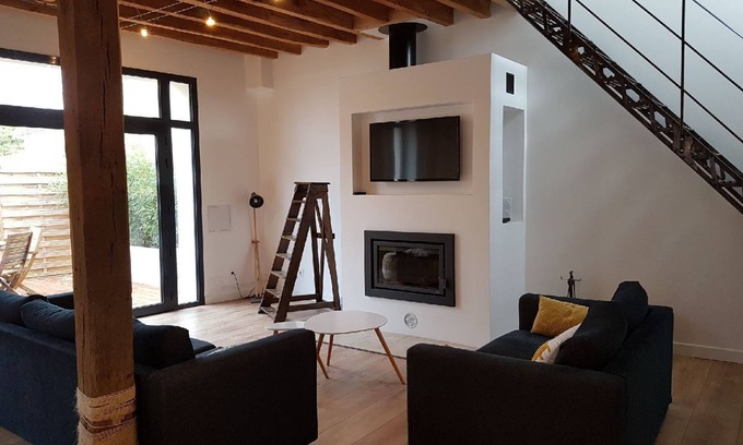 Olivet Cottage | 1 rental, 100 m², 5 people, 2 bedrooms, 1 Jacuzzi, wi-fi