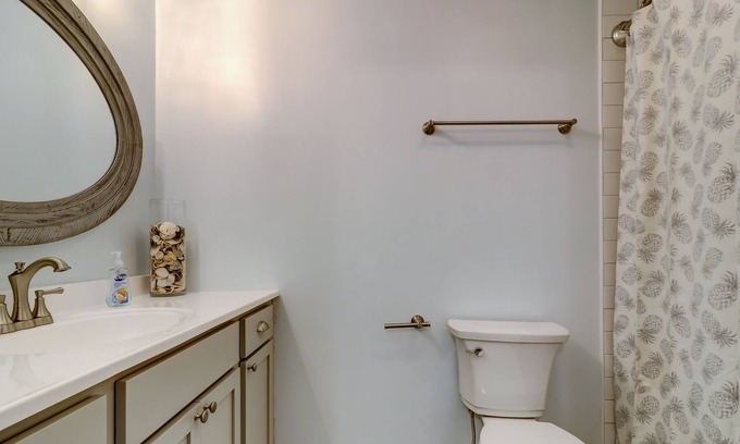 Heritage Woods House | 1 West Garrison
