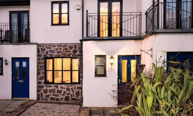 Abersoch House | 10 Afon y Felin in the beautiful Pwllheli
