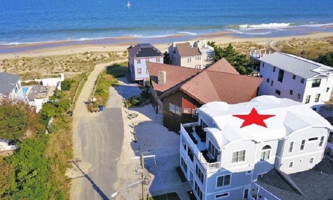 Rehoboth by the Sea House | 10 Chicago Street - 10 Bedrooms - 91/2 Path Ocean Block w/pool