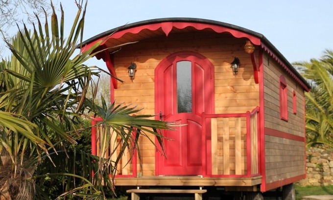 Roscanvel House | - 10% for a 7-night Easter holiday stay
