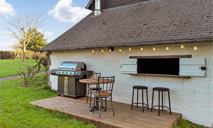 Saint-Brice-de-Landelles House | 105 m² Maisonette ∙ 3 bedrooms ∙ 7 guests