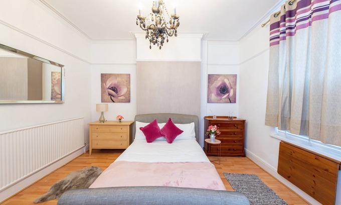 Liverpool House | 10 Guests - Free Parking - City Centre