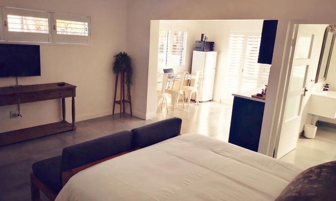 Bloemfontein House | 10 Jock Meiring Guesthouse unit 1