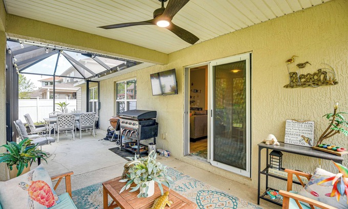 Ormond Beach House | 10 Mi to Ocean: Home w/Lanai in Ormond Beach!