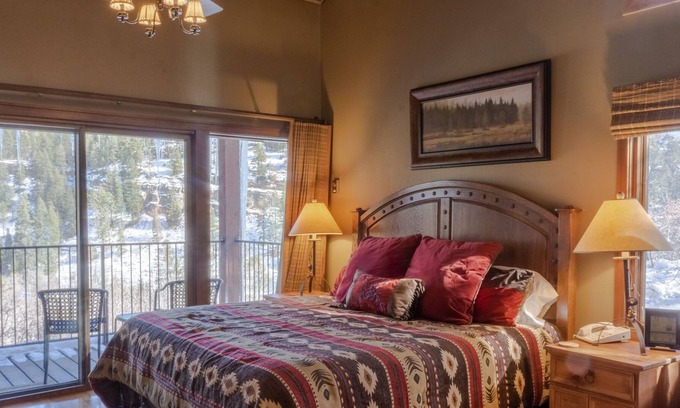 Purgatory Condo | 10 min to Ski - Private Deck - Golf/AC/ Pool/Hot Tub - Tamarron #623