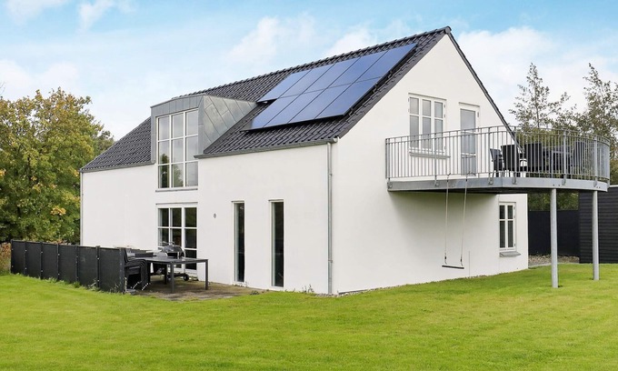 Ranum House | 10 person holiday home in Ranum