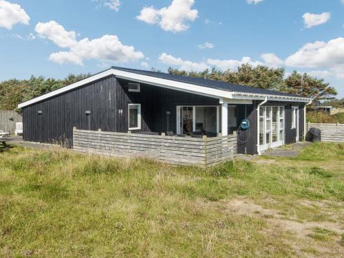 Vrist Strand House | 10 person holiday home in Harboøre-By Traum