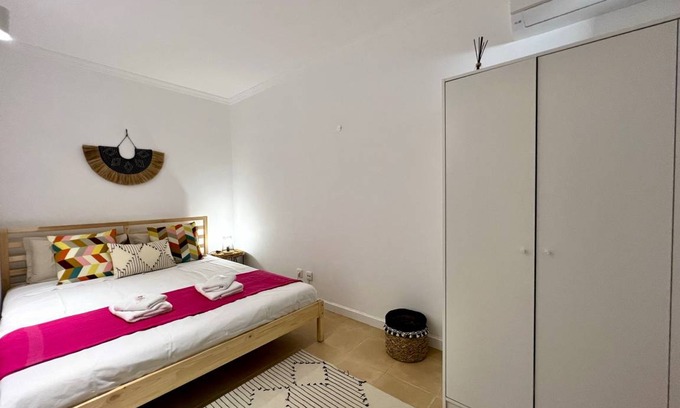 Salgados Apartment | 100 m² Apartment ∙ 3 bedrooms ∙ 4 guests