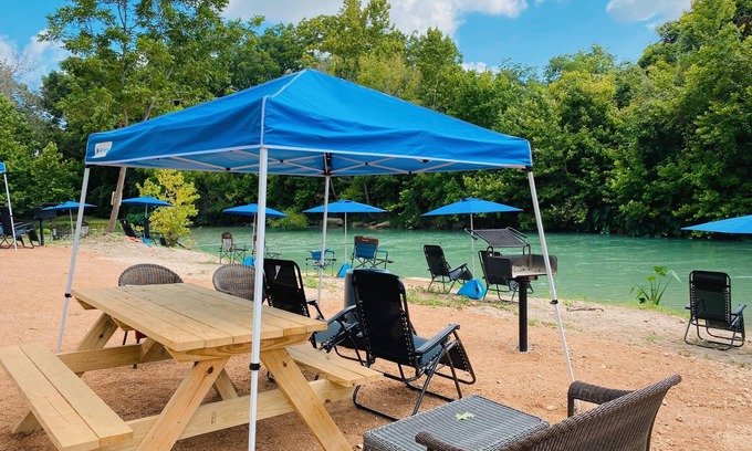 Fentress House | #10 Son's River Ranch - Glamping Cabin w/2 Queen Beds