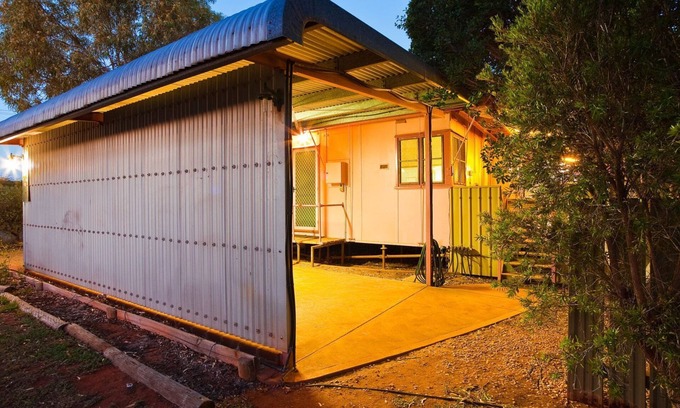 Exmouth House | 10 Tautog Street - Great Family space in central location