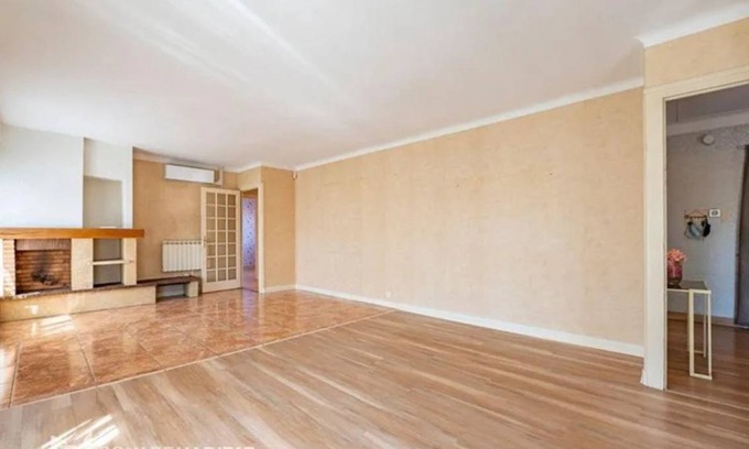Le Peage-de-Roussillon Apartment | 100 m² Apartment ∙ 2 bedrooms ∙ 5 guests