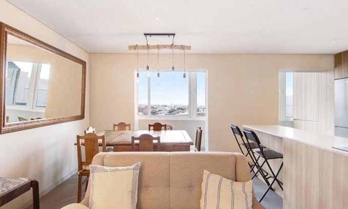Povoa De Varzim Apartment | 100 m² Apartment ∙ 3 bedrooms ∙ 8 guests