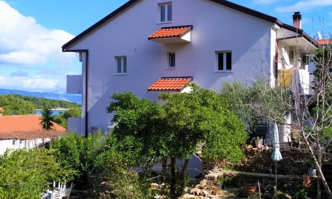 Island Hvar Apartment | 100 m² Apartment ∙ 2 bedrooms ∙ 6 guests