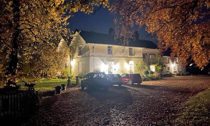 Scoulton Apartment | 100 m² Apartment ∙ 4 bedrooms ∙ 6 guests