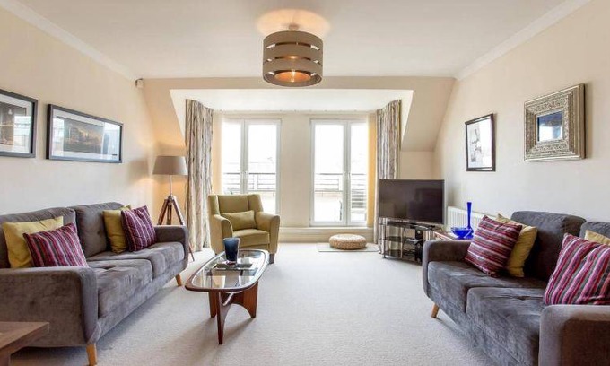 Bonnington Apartment | 100 m² Apartment ∙ 3 bedrooms ∙ 6 guests
