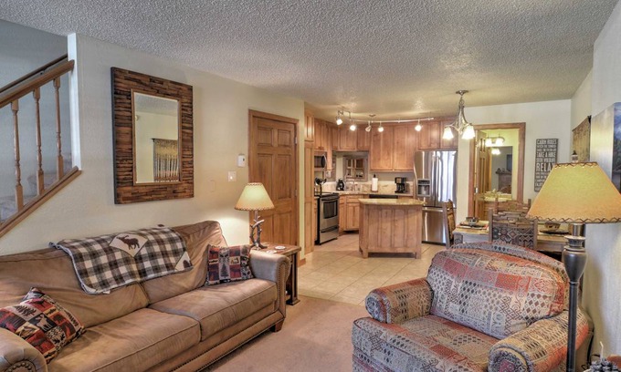 Red River Apartment | 100 m² Apartment ∙ 2 bedrooms ∙ 6 guests