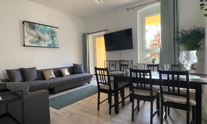 Goettingen Bed & Breakfast | 100 m² Bed and breakfast ∙ 5 bedrooms ∙ 15 guests
