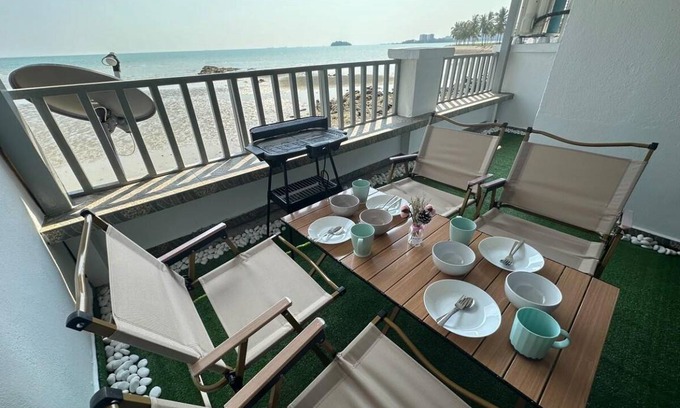 Taman Haji Zainal House | 100 m² House ∙ 3 bedrooms ∙ 11 guests