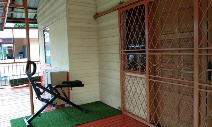 Sandakan House | 100 m² House ∙ 2 bedrooms ∙ 5 guests