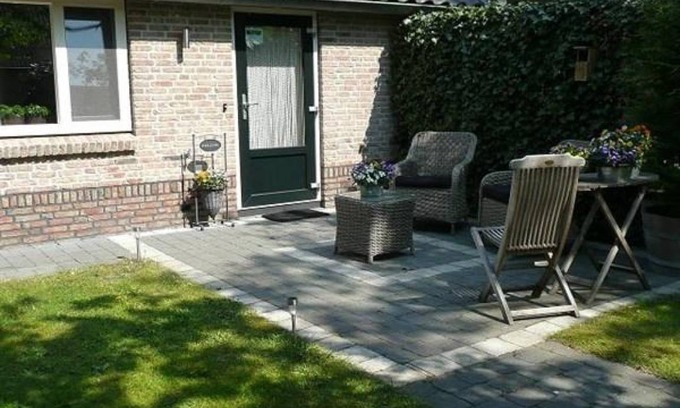 Ommen House | 100 m² House ∙ 1 bedroom ∙ 2 guests