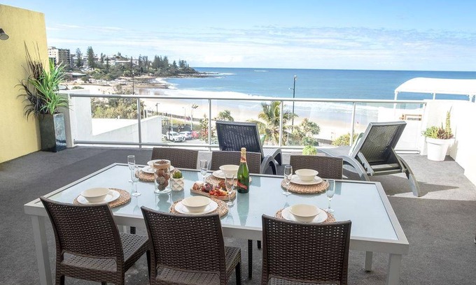 Kings Beach House | 100 m² House ∙ 2 bedrooms ∙ 4 guests